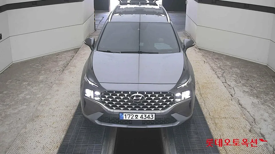 2022 Hyundai Santa Fe, VIN KMHS3811BNU058609