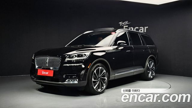 2023 Lincoln Aviator, VIN 5LM5J7XC5PGL24146