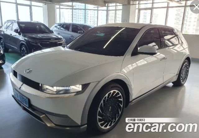 2024 Hyundai Ioniq 5, VIN KMHKR81EFRU243099