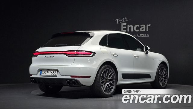 2020 Porsche Macan, VIN WP1AG2959LLB65203