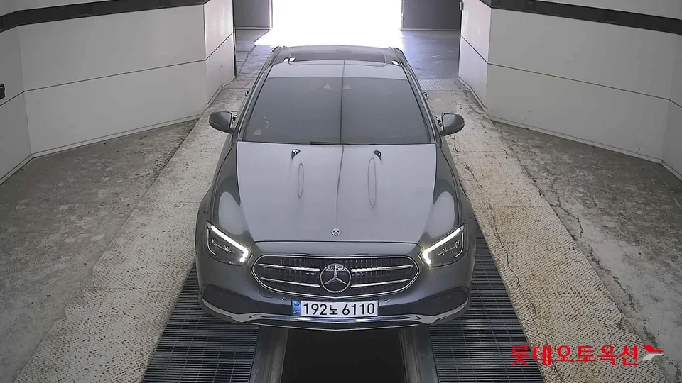 2021 Mercedes-Benz E-Class, VIN W1KZF4FB3MA944404