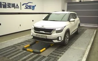 2022 Kia Seltos, VIN KNAET812GNK224923