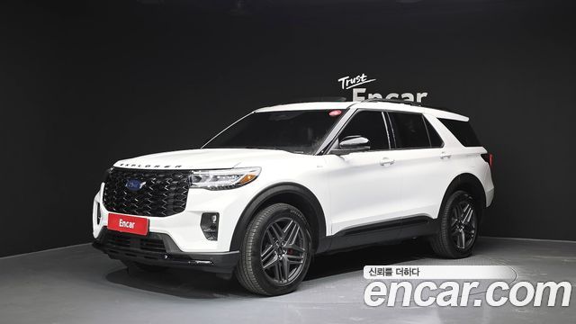 2025 Ford Explorer, VIN 1FMUK8KHXSGA70723