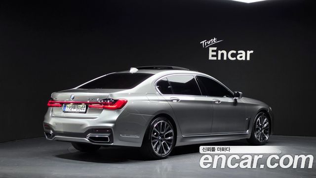2021 BMW 7-Series, VIN WBA7J4108MCF54263