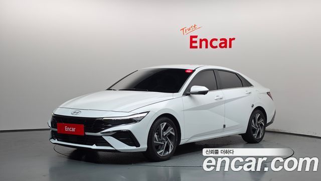 2024 Hyundai Avante, VIN KMHLR41EERU765900
