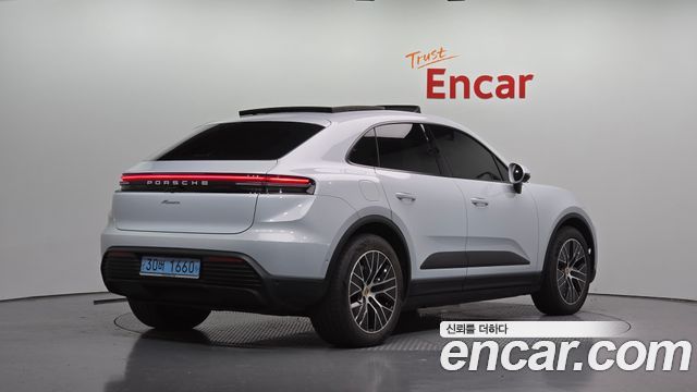 2025 Porsche Macan, VIN WP1AD2XAXSL075692