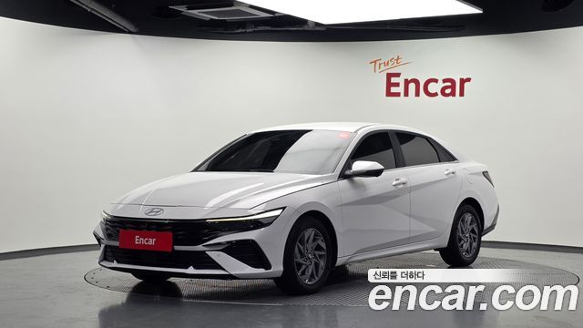 2024 Hyundai Avante, VIN KMHLR41EERU583195