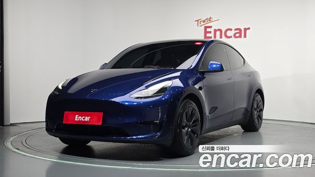 2025 Tesla Model Y, VIN LRWYGCFS4SC810089