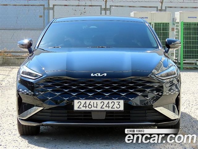 2022 Kia K8, VIN KNAM241FBNA021075