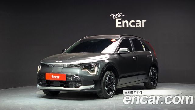 2024 Kia Niro, VIN KNACR811FRA048028