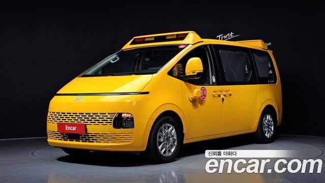 2025 Hyundai Staria, VIN KMJYB373BSU217623