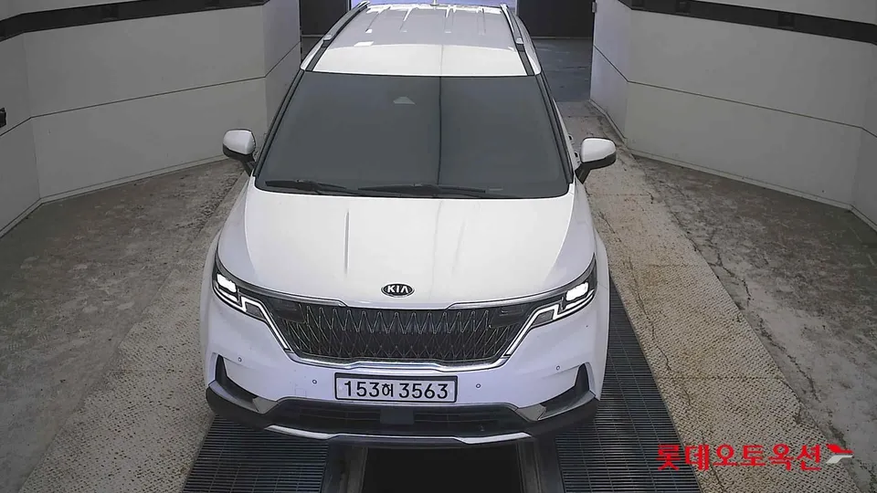 2021 Kia Carnival, VIN KNANC81BBMS007395