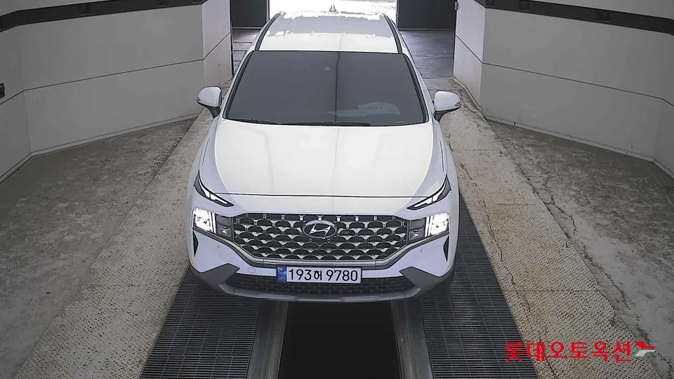 2023 Hyundai Santa Fe, VIN KMHS281HGPU452394