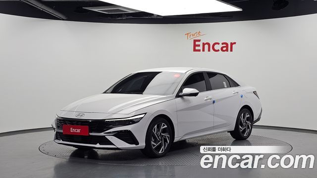 2024 Hyundai Avante, VIN KMHLR41EERU637848