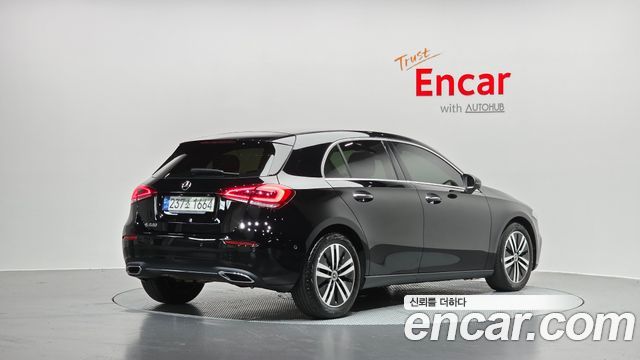 2021 Mercedes-Benz A-Class, VIN W1K3F4EB5MJ275494