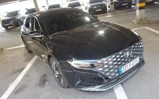 2020 Hyundai Grandeur, VIN KMHF141DBLA352770