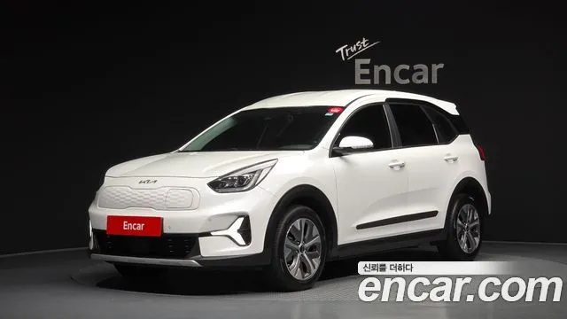 2023 Kia Niro, VIN KNAA281GFPT004431