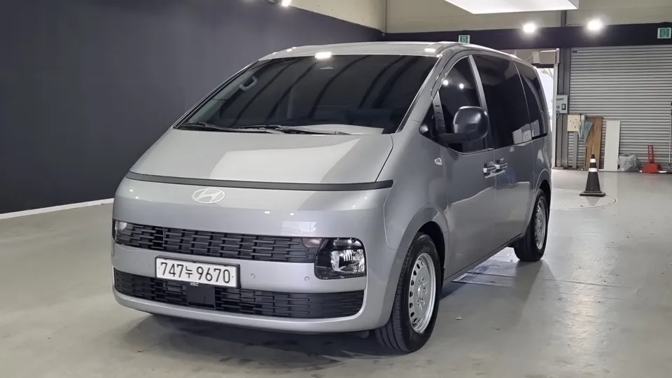 2026 Hyundai Staria, VIN KMJYA373BTU279727