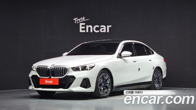 2024 BMW 5-Series, VIN WBA71FJ00RCS66981