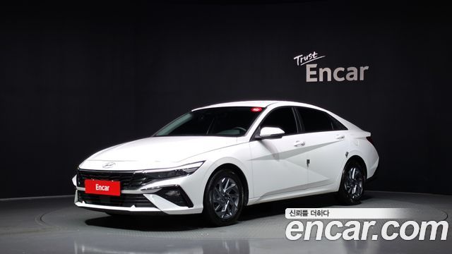2024 Hyundai Avante, VIN KMHLN41EERU741909