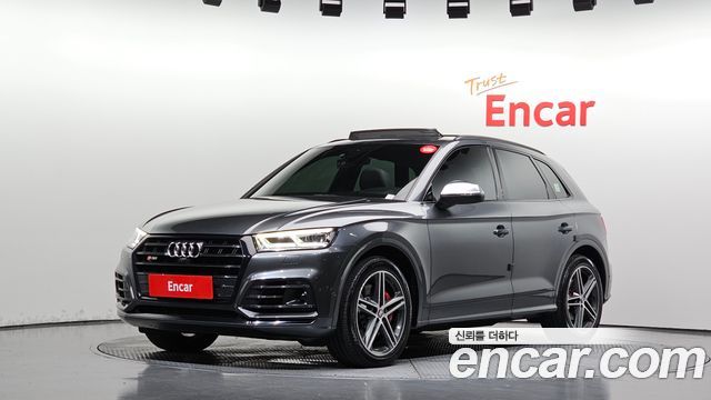 2020 Audi SQ5, VIN WAUZZZFY2L2086125