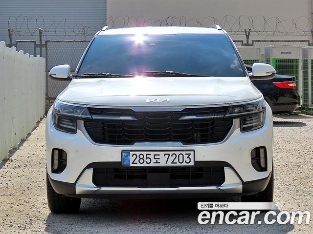 2023 Kia Seltos, VIN KNAET817BPK384882