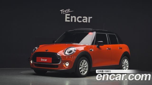 2021 Mini Cooper, VIN WMWXV7100M2N79201