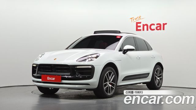 2022 Porsche Macan, VIN WP1AG2954NLB35125