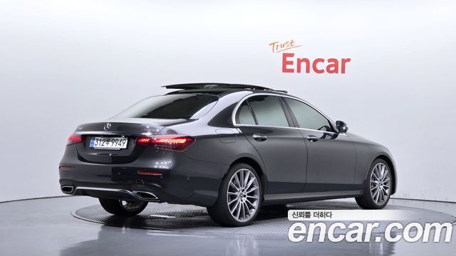 2021 Mercedes-Benz E-Class, VIN W1KZF8GB0MA984476