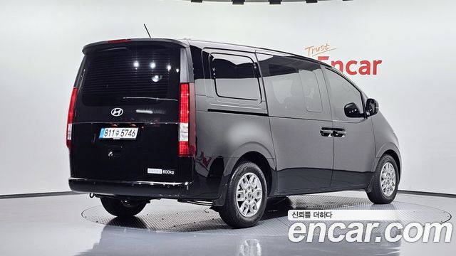 2025 Hyundai Staria, VIN KMFYCX71BSU252972