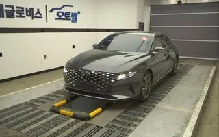 2021 Hyundai Grandeur, VIN KMHF141DBMA431531