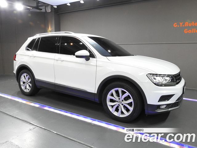 2020 Volkswagen Tiguan, VIN WVGZZZ5NZLW909736