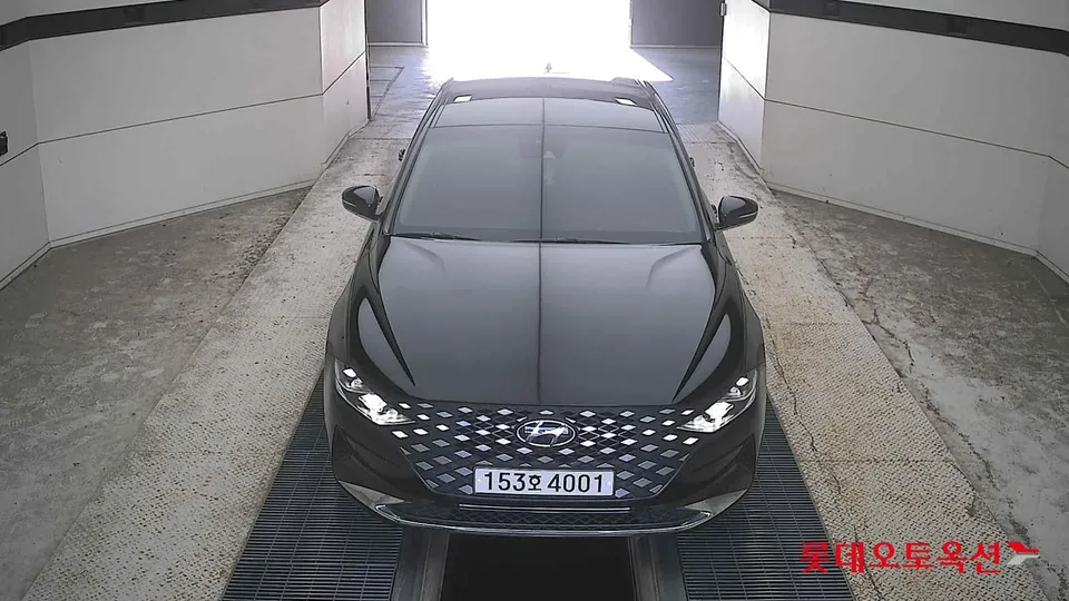2020 Hyundai Grandeur, VIN KMHF141DBLA371241