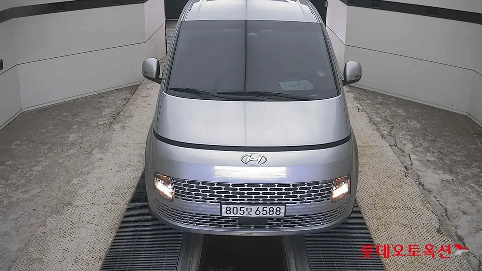 2022 Hyundai Staria, VIN KMFYDX71BNU069606
