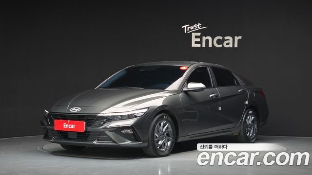 2024 Hyundai Avante, VIN KMHLN41EERU636975