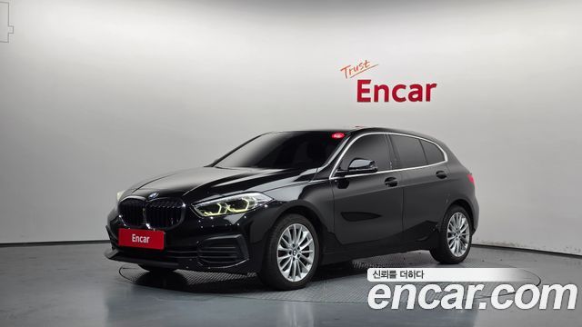 2021 BMW 1-Series, VIN WBA7M9108M5T24857
