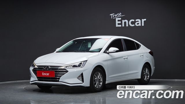 2020 Hyundai Avante, VIN KMHD741EELU040695