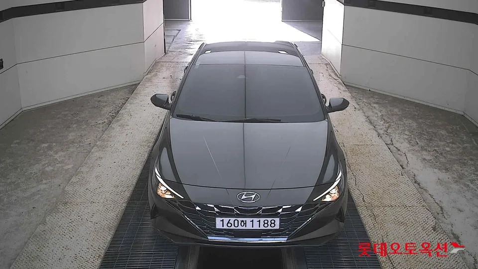 2021 Hyundai Avante, VIN KMHLM41EEMU179411