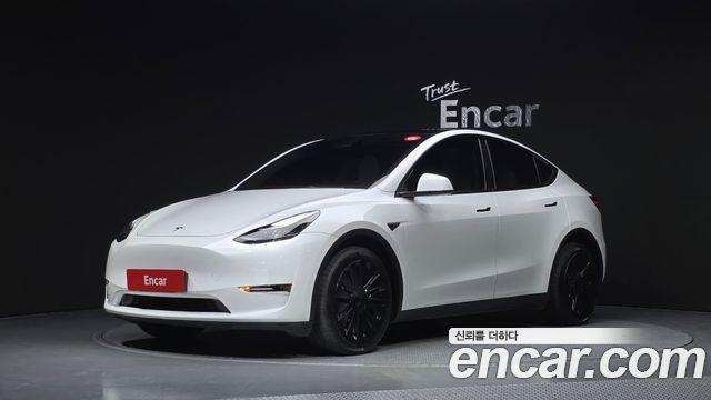2022 Tesla Model Y, VIN 7SAYGDEE2NF414550