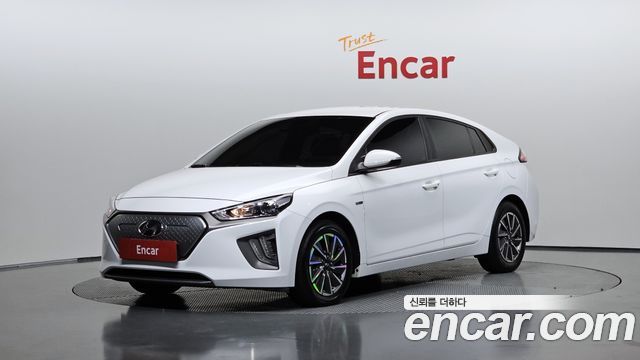 2020 Hyundai Ioniq, VIN KMHC851JFLU074415