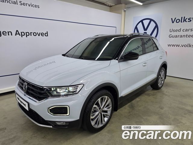 2022 Volkswagen T-Roc, VIN WVGZZZA1ZNV016517