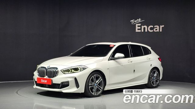 2021 BMW 1-Series, VIN WBA7M9108M7J77721