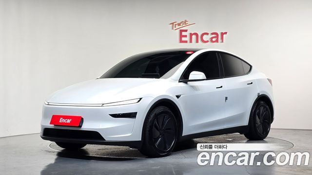 2025 Tesla Model Y, VIN LRWYGCEK8SC101778