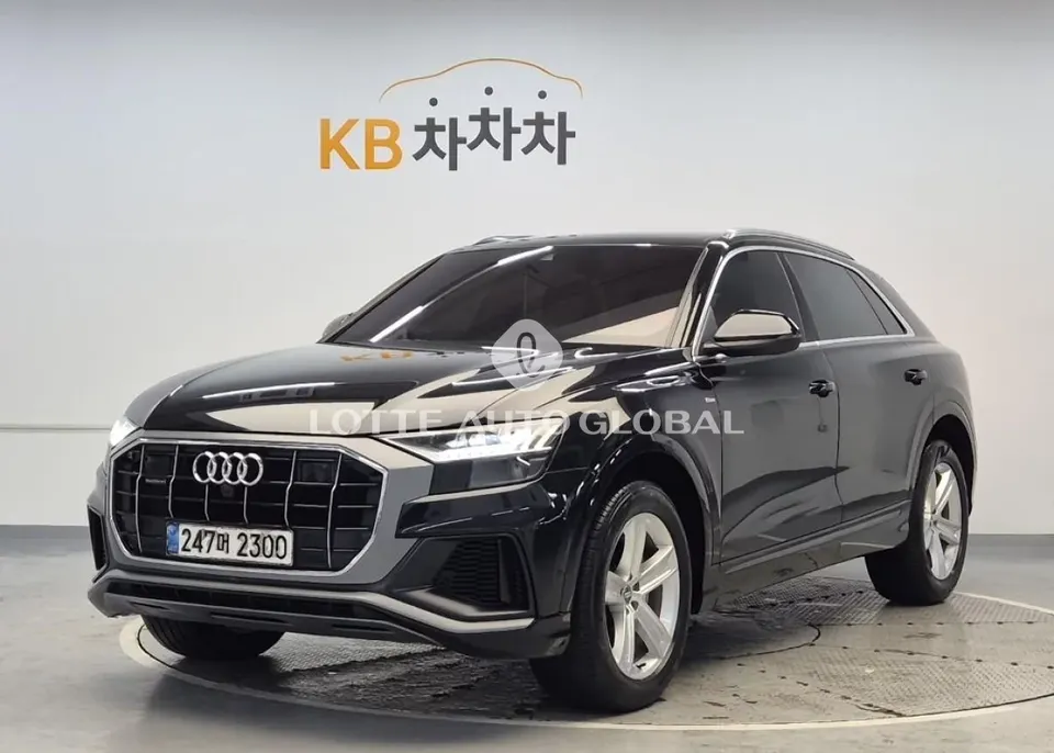 2021 Audi Q8, VIN WAUZZZF17MD000591