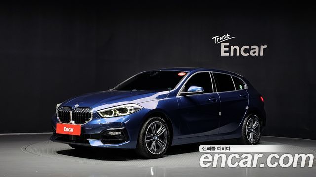 2022 BMW 1-Series, VIN WBA7L7108N7K87211