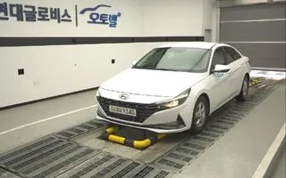 2021 Hyundai Avante, VIN KMHLM41EEMU022983