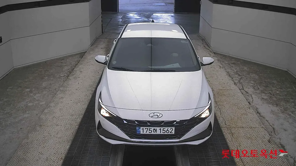 2023 Hyundai Avante, VIN KMHLL41EEPU538394