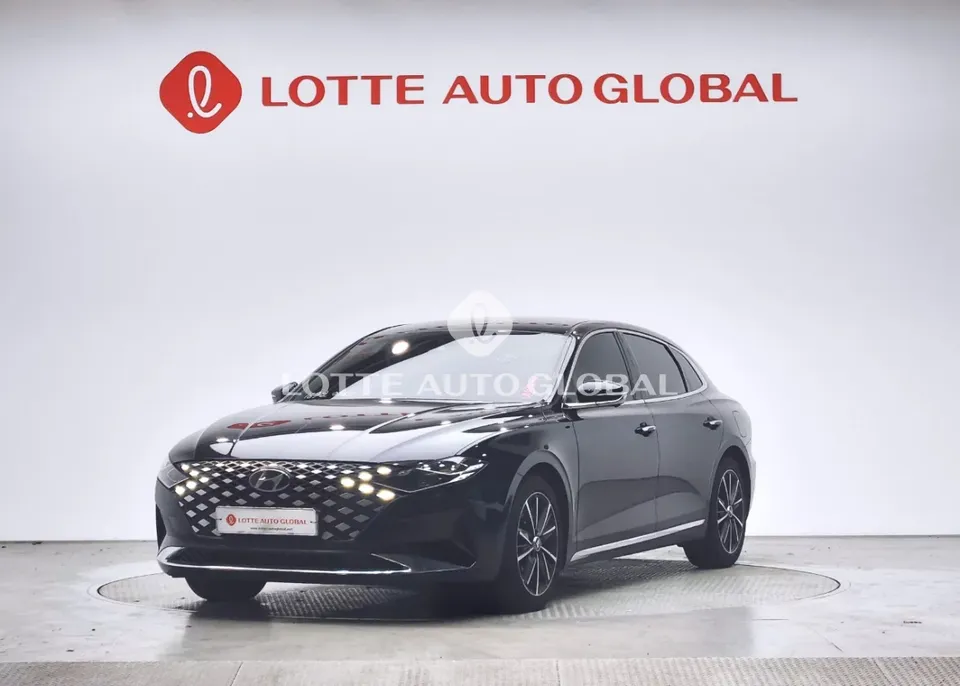 2022 Hyundai Grandeur, VIN KMHF141DBNA499316