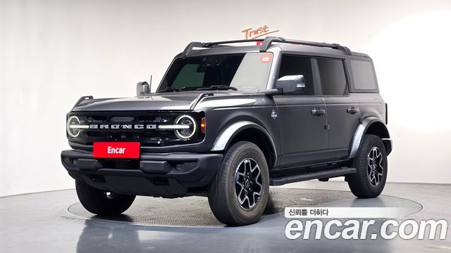 2022 Ford Bronco, VIN 1FMEE5DPXNLB17288