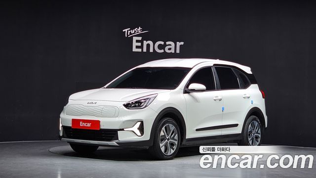 2023 Kia Niro, VIN KNAA181GFPT001702